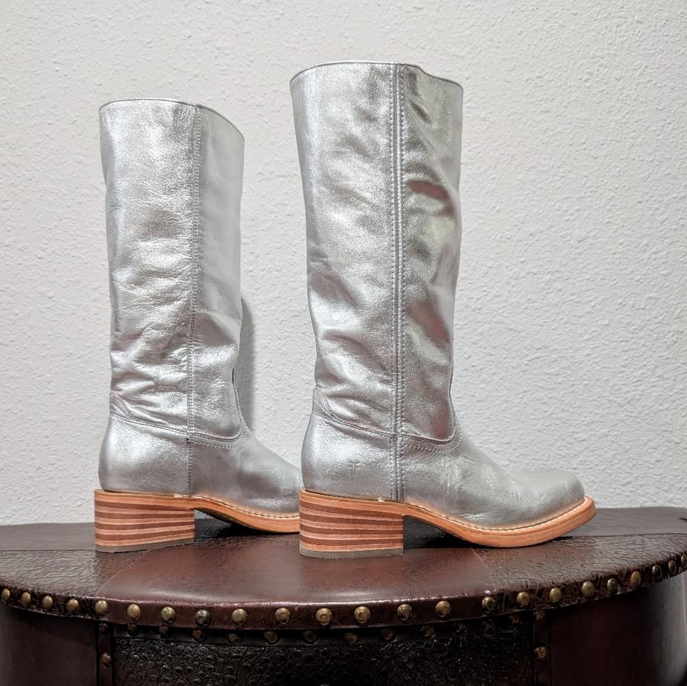 Frye Campus Silver Leather Boots Size 8.5 - Picture 7 of 16